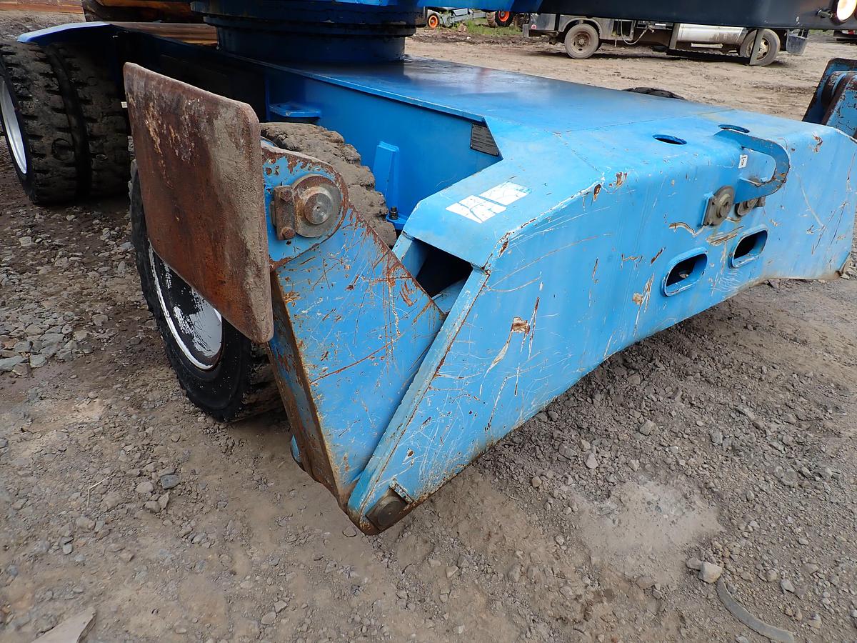 Used 2011 Fuchs MHL340 Wheeled Material Handler