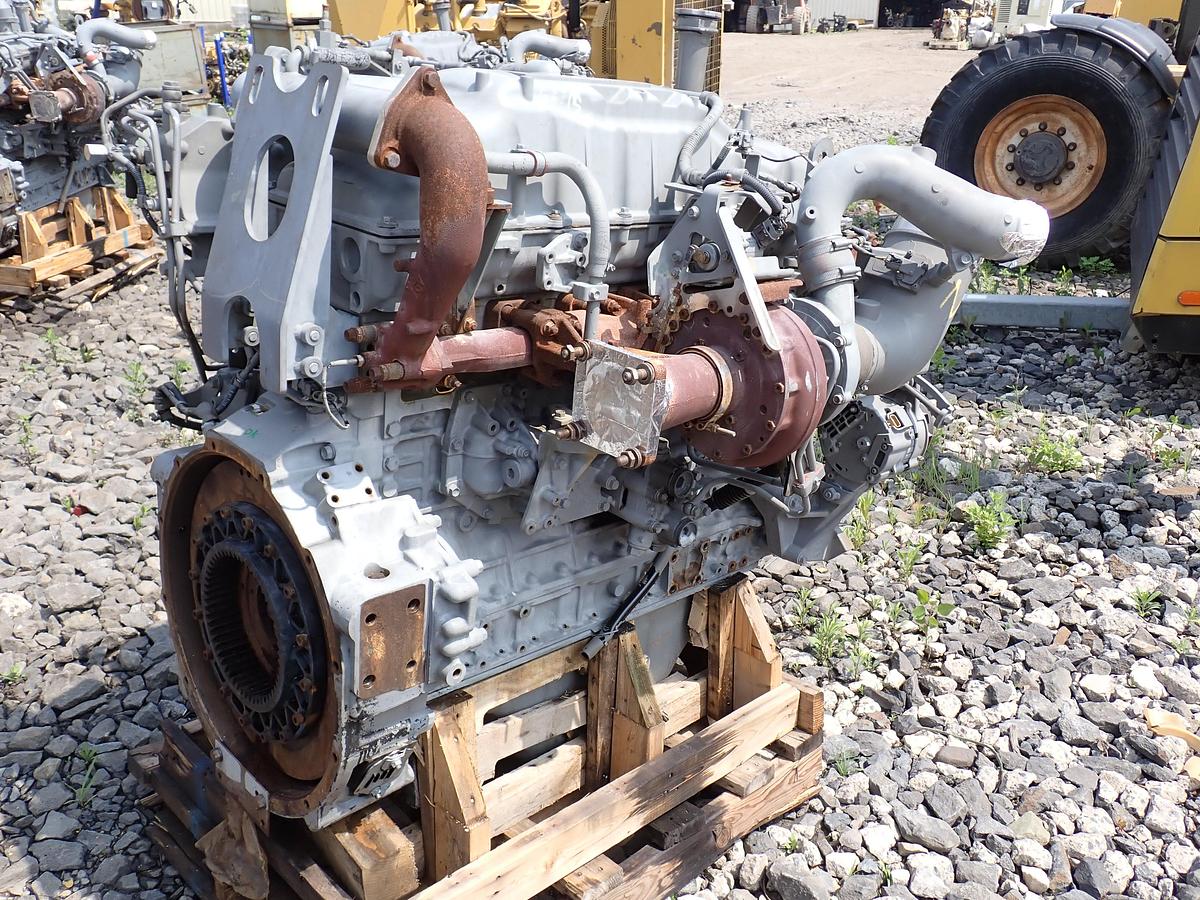 Used 2016 Isuzu 6UZ1-XASA-11 Diesel Engine Hitachi ZX470LC-6 Excavator