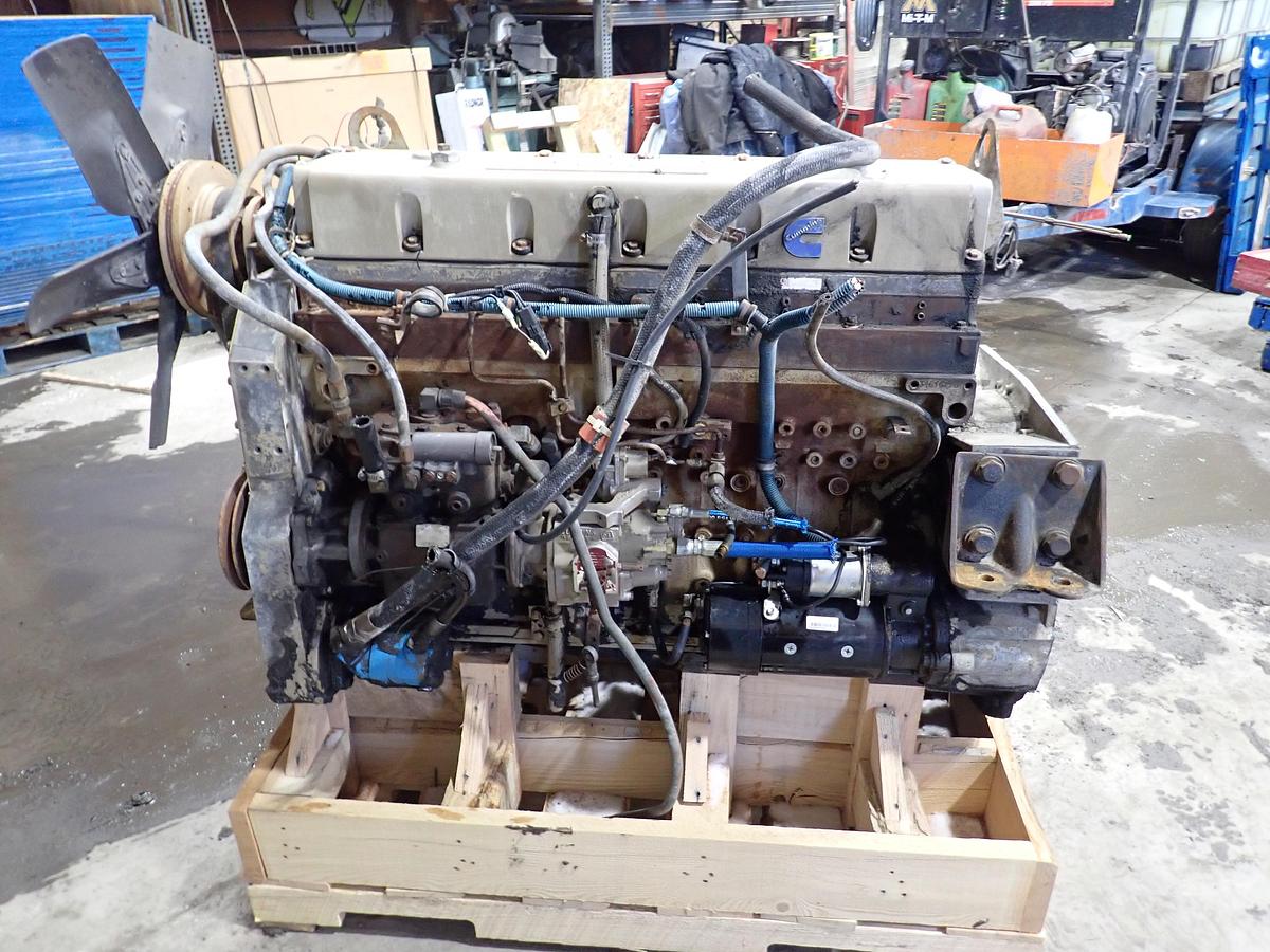 Used 1989 Cummins LTA10 Diesel Engine 27K MILES!