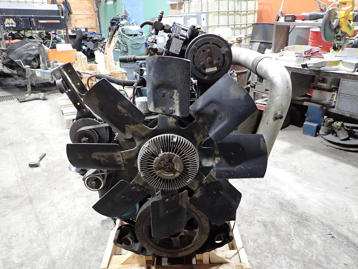 Used 1995 International DT466 NGD Turbo Diesel Engine P PUMP! 