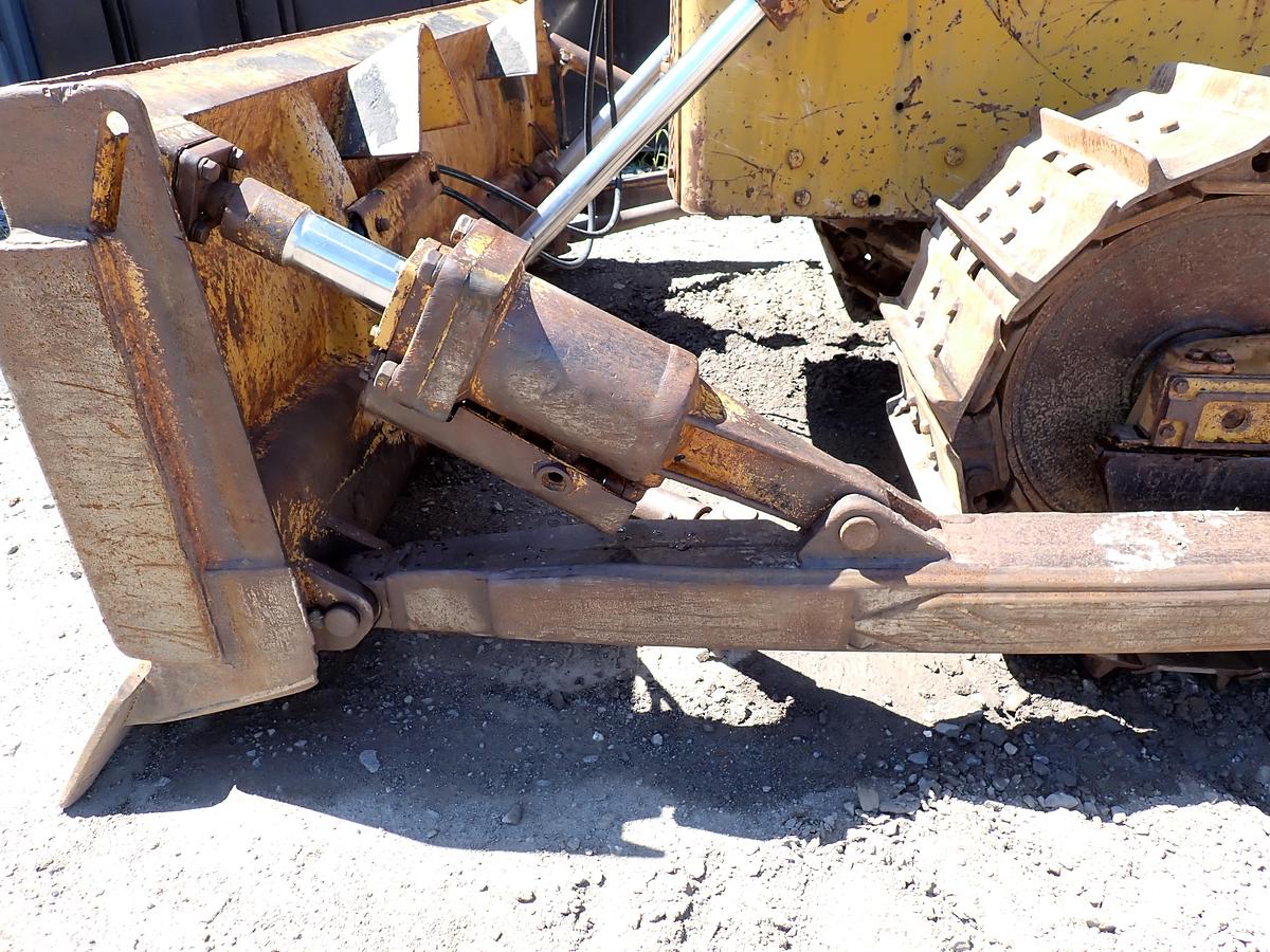 Used 1978 CAT D5B Crawler Dozer WINCH