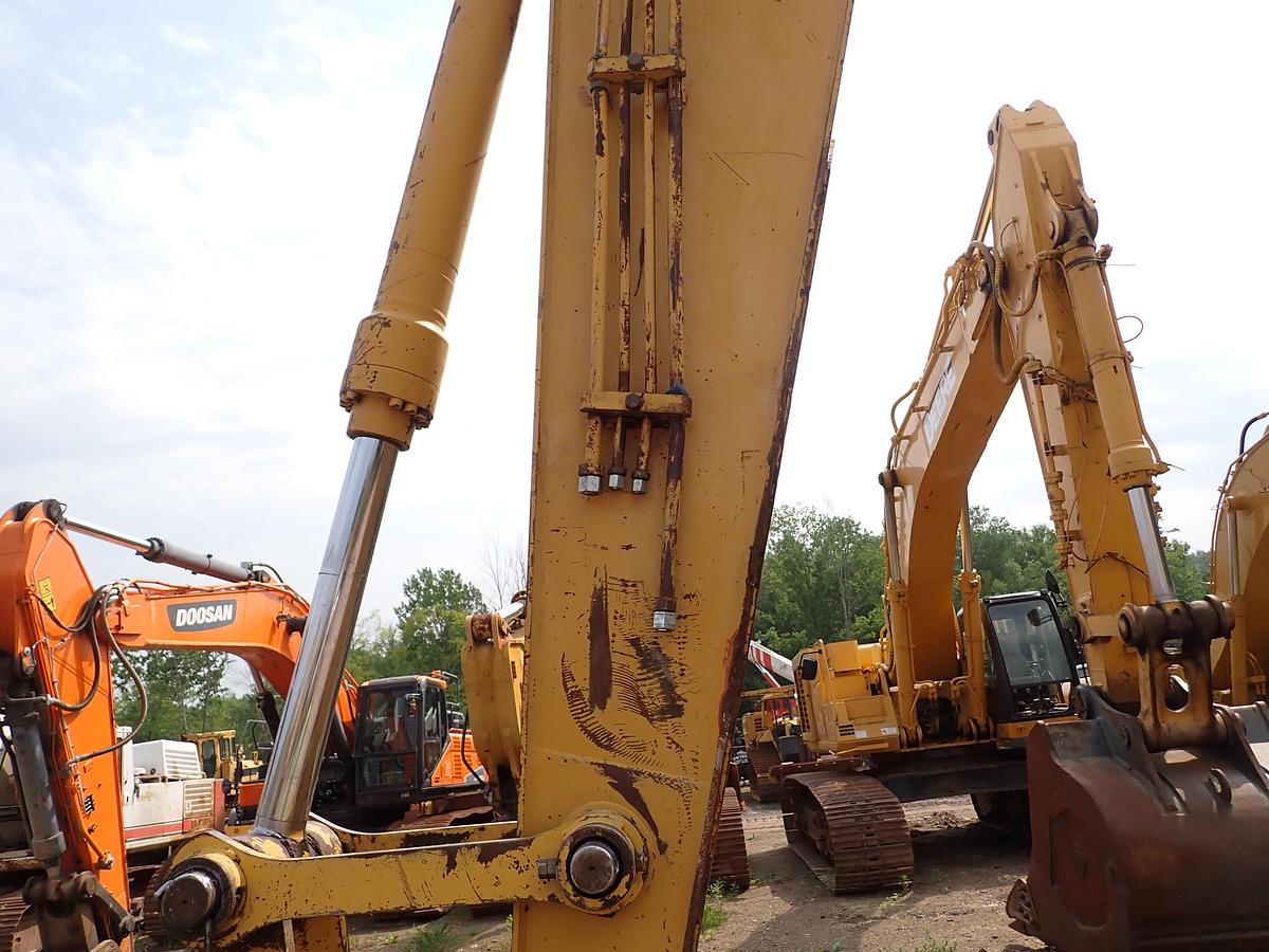Used 2001 CAT 320CL Hydraulic Excavator