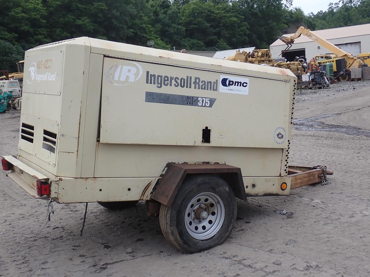 Used 2009 Ingersoll Rand XP375WIR 375 CFM Air Compressor