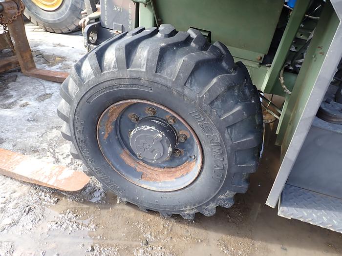 Used Entwistle MHE270 4000 Lb Rough Terrain Forklift