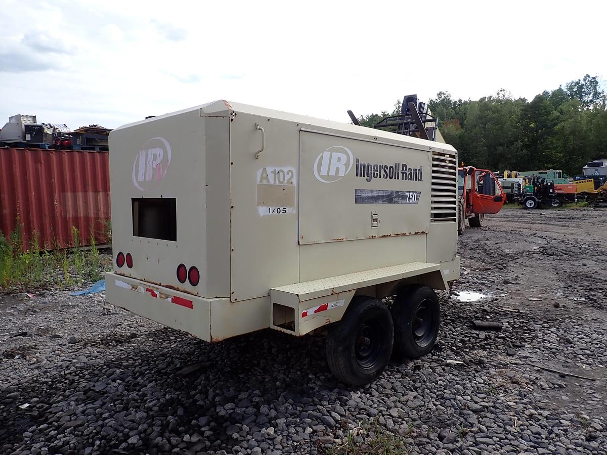 Used 1998 Ingersoll Rand XP750WCU 750 CFM Air Compressor