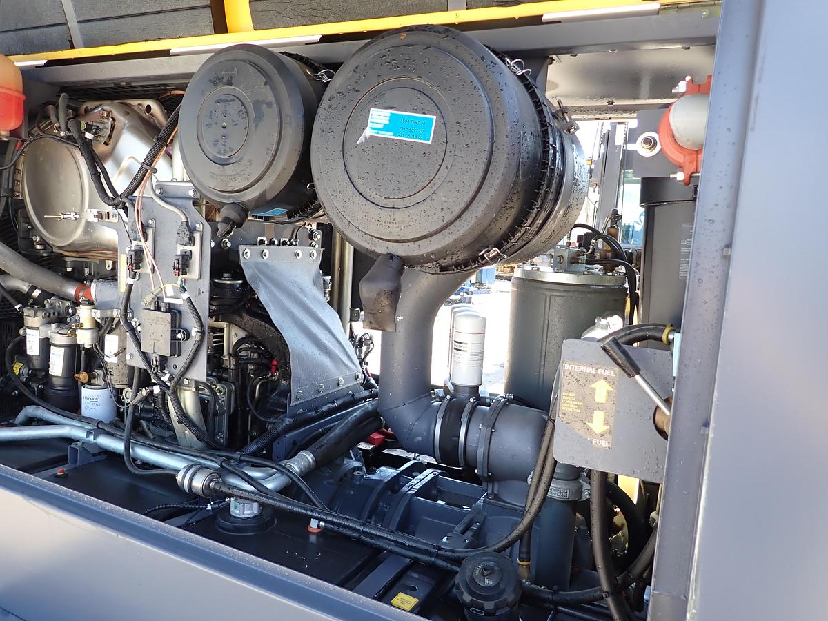 Used 2020 Atlas Copco XAS950 PD8 950 CFM Air Compressor