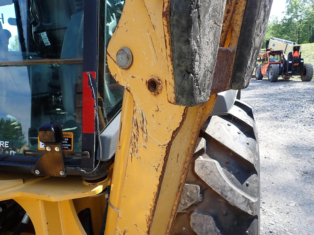 Used 2018 John Deere 410L Loader Backhoe LOADED! Q/C FORKS EXTENDAHOE