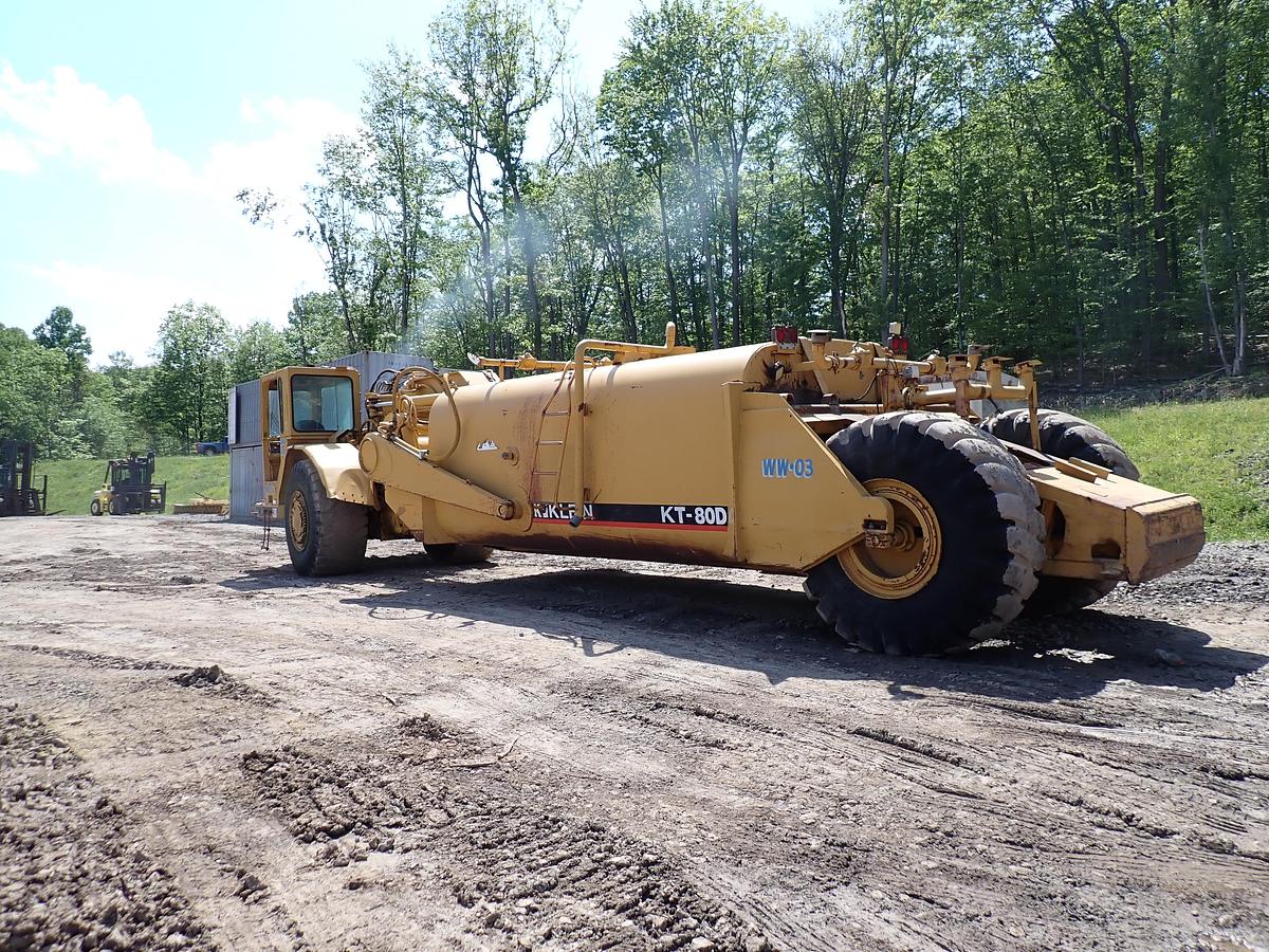 Used CAT 623B 8000 Gallon Water Wagon