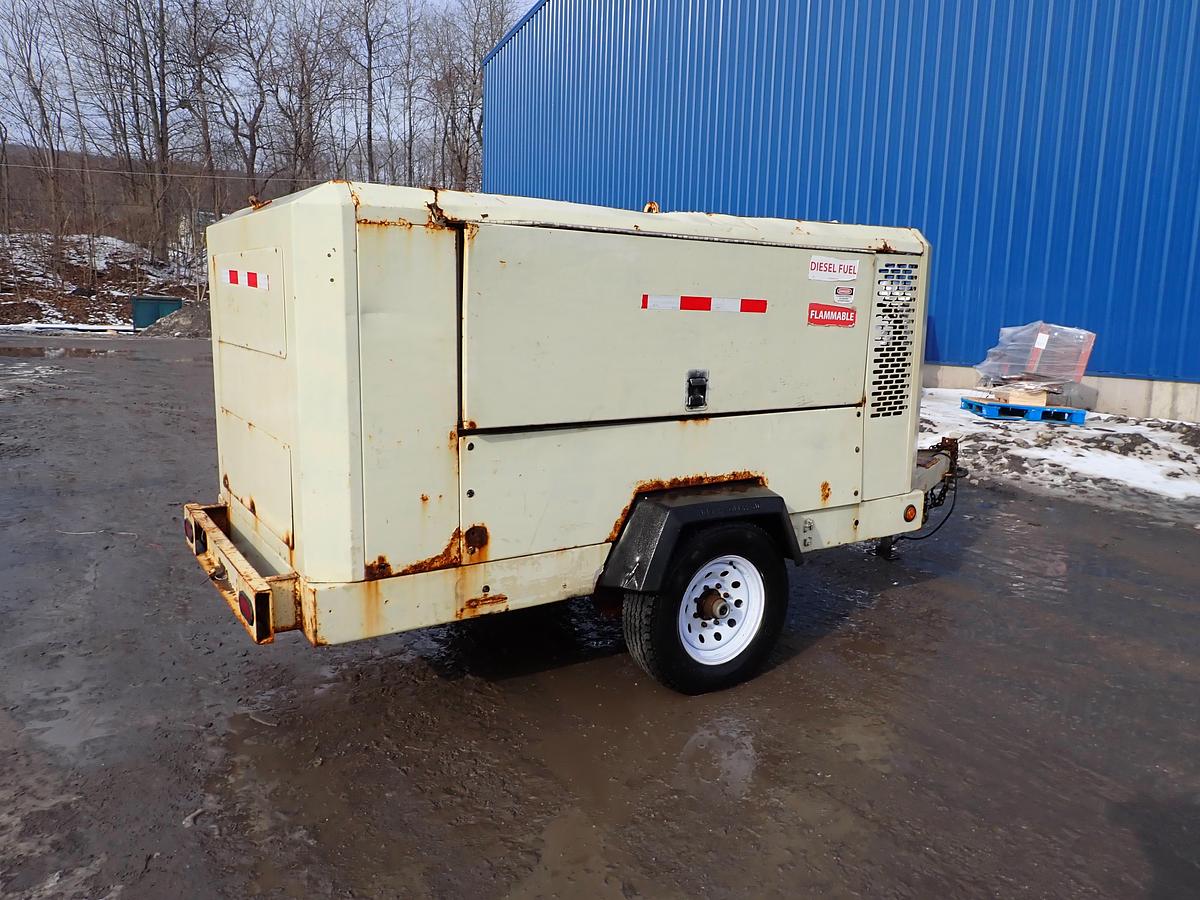 Used 2004 Ingersoll Rand VHP400WIR