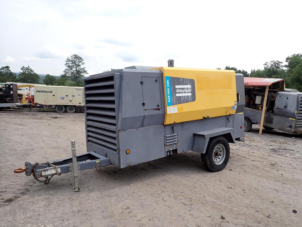 Used 2020 Atlas Copco XAS950 CD8 950 CFM Air Compressor