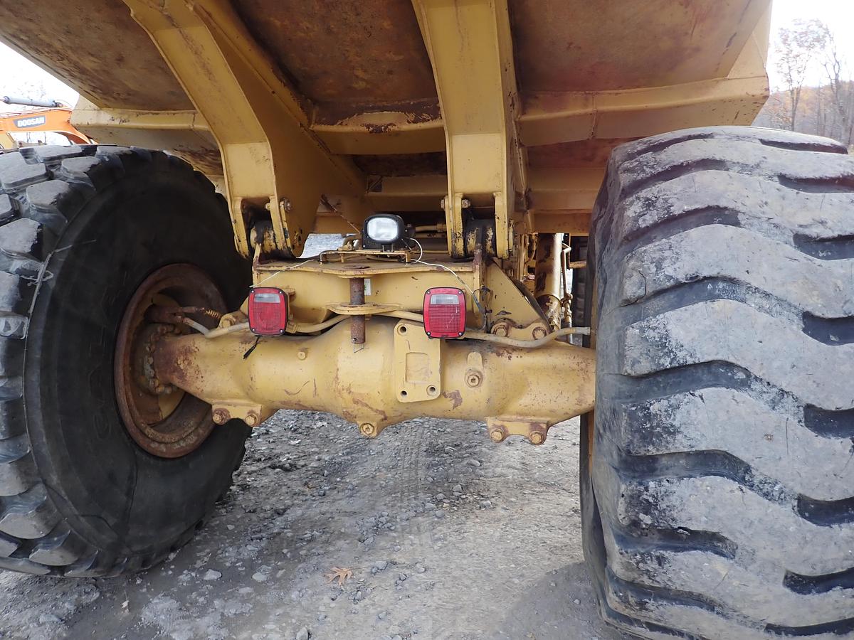Used 1995 CAT D25D 25 Ton Articulated Haul Truck
