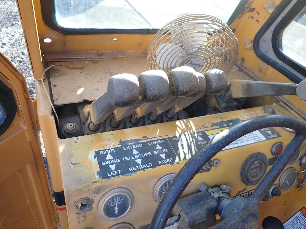 Used 1989 Broderson IC80-1D Carry Deck Crane