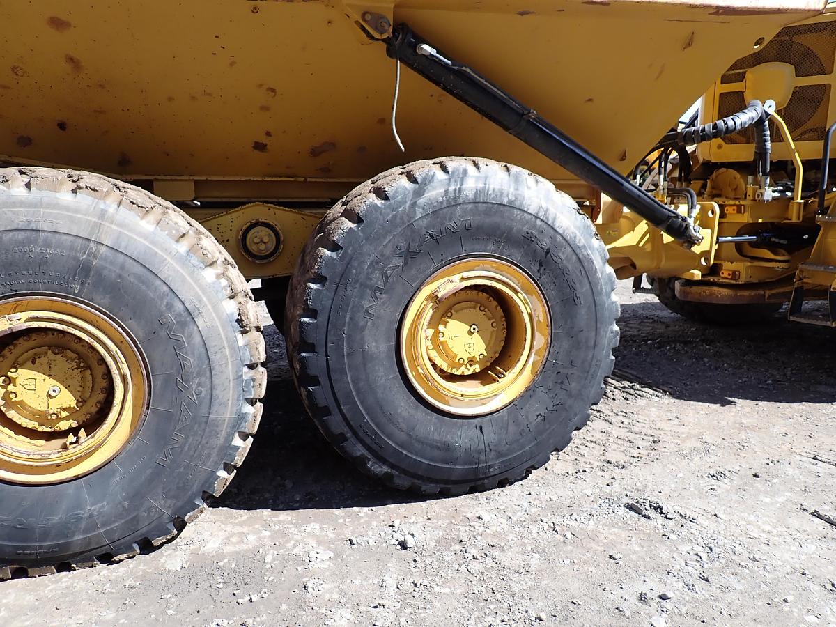 Used 2014 CAT 740B Articulated Truck