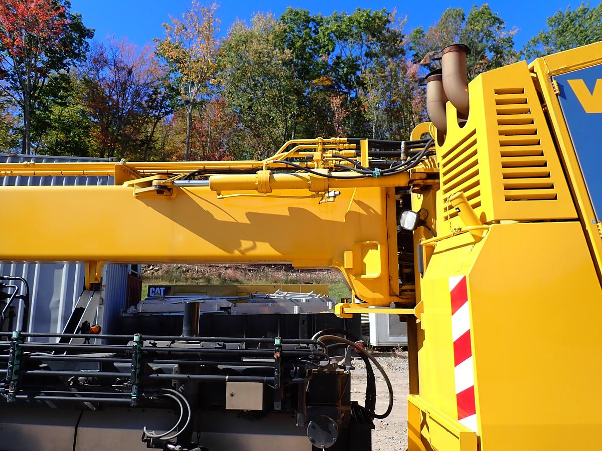 Used 2001 Vammas PSB 5500H Airport Runway Sweeper 