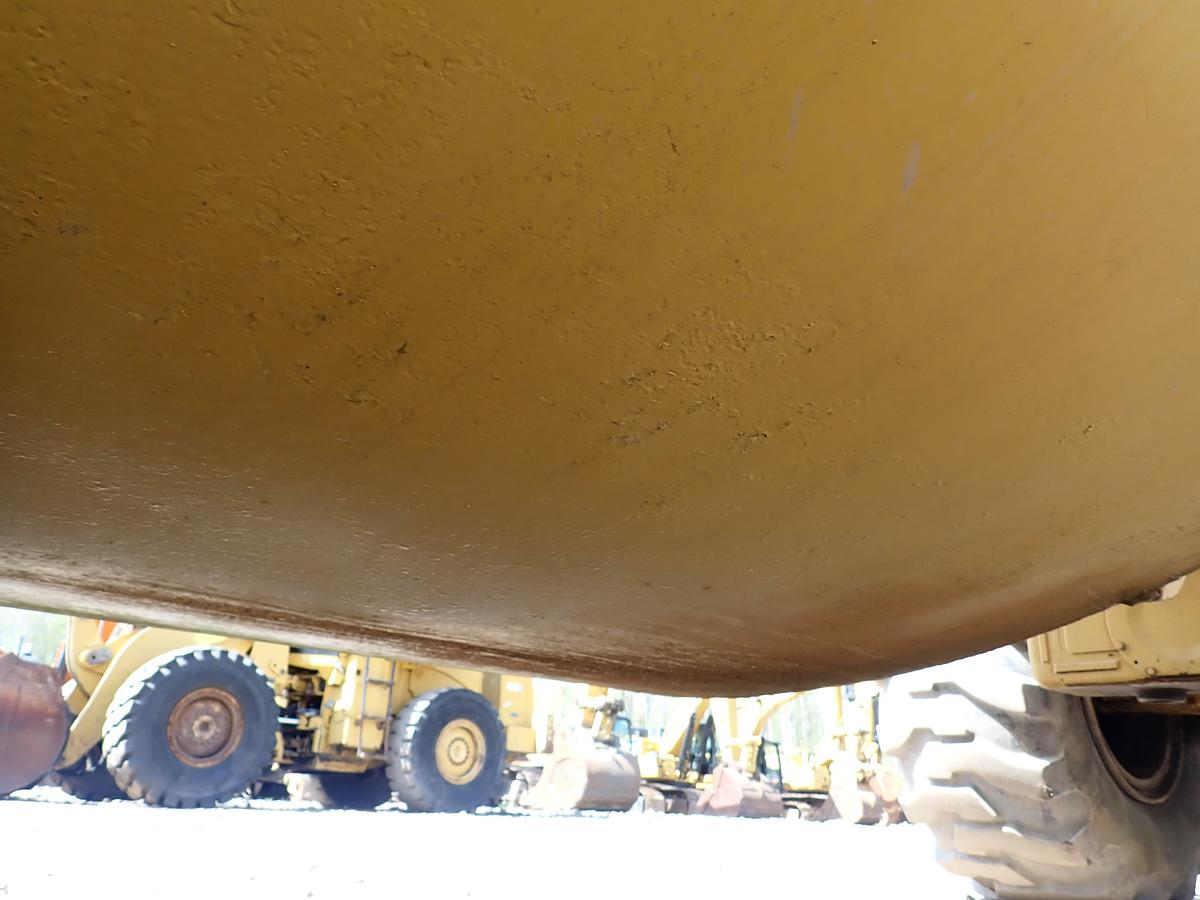 Used 1979 CAT 613B 5000 Gallon Water Wagon