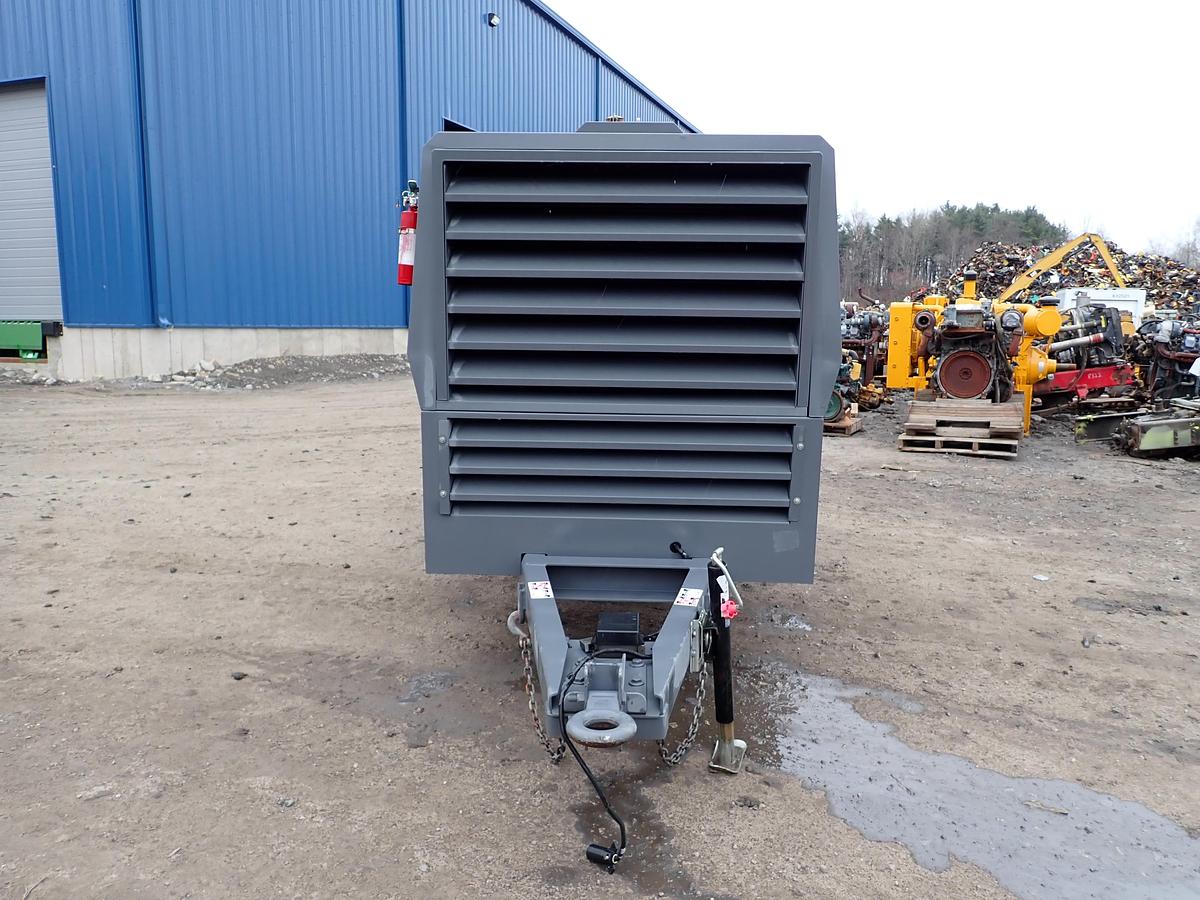 Used 2020 Atlas Copco XAS950 PD8 950 CFM Air Compressor