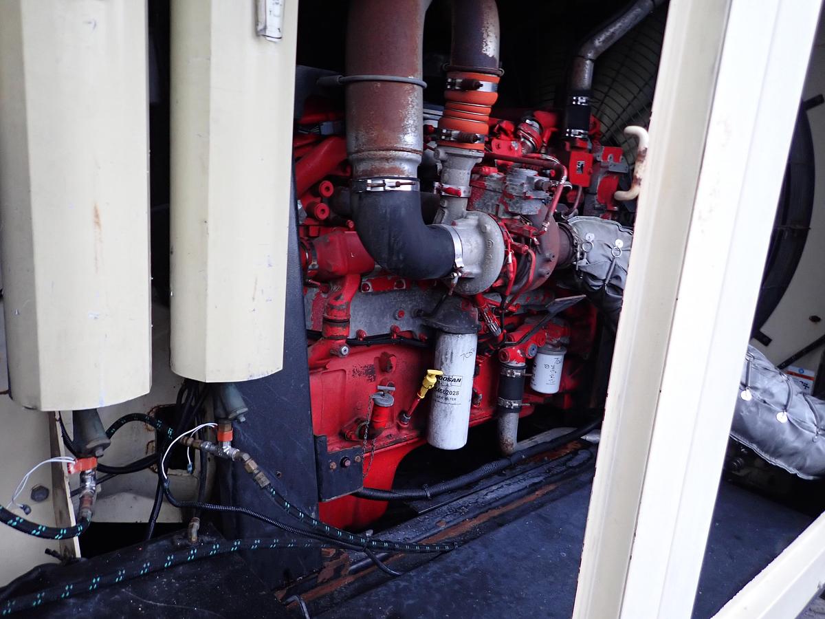 Used 2014 Doosan HP1600 Air Compressor