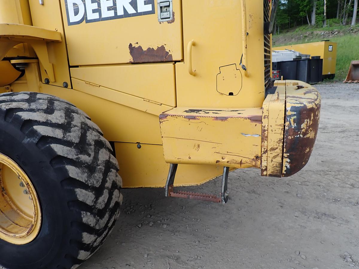 Used 2001 John Deere 624H Wheel Loader