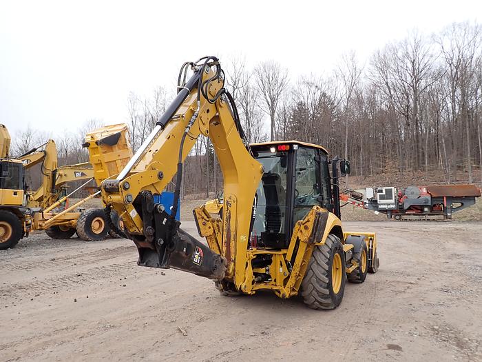Used 2018 CAT 420F2 Loader Backhoe