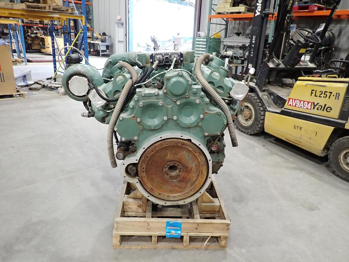 Used Detroit Diesel 8V71T MILITARY Engine 440 HP UNUSED SURPLUS