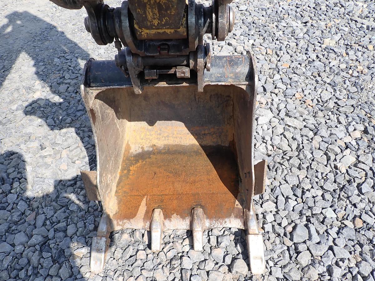 Used 2016 CAT 304E2 CR Mini Excavator HYDRAULIC THUMB!