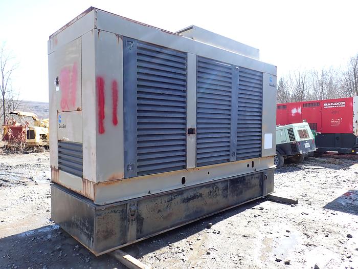 Used 1990 Cummins KTTA19-G1 400 KW Standby Generator 1307 HOURS!