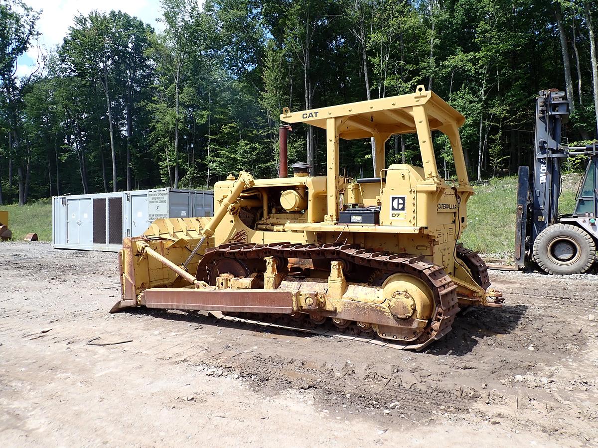 Used 1972 CAT D7F Crawler Dozer