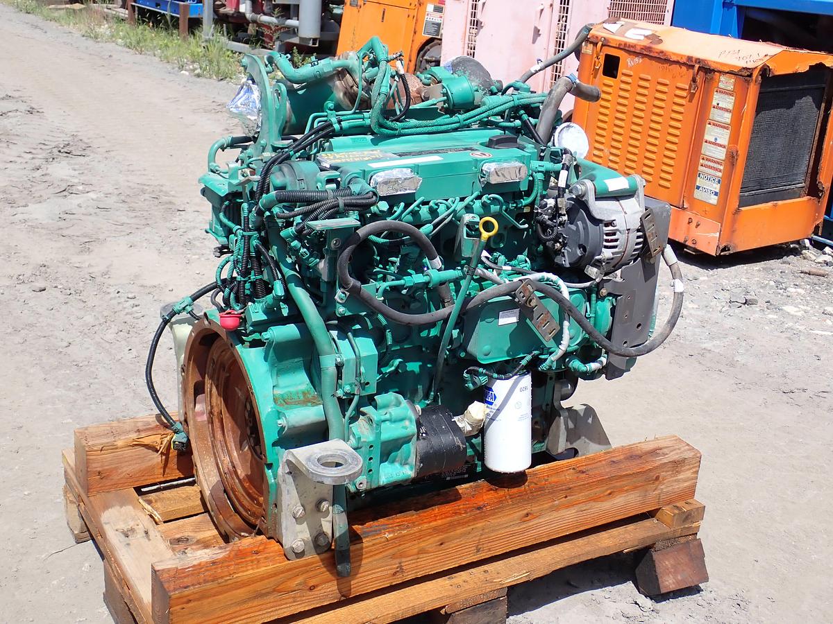 Used 2012 Volvo D4H Turbo Diesel Engine LOW HOURS