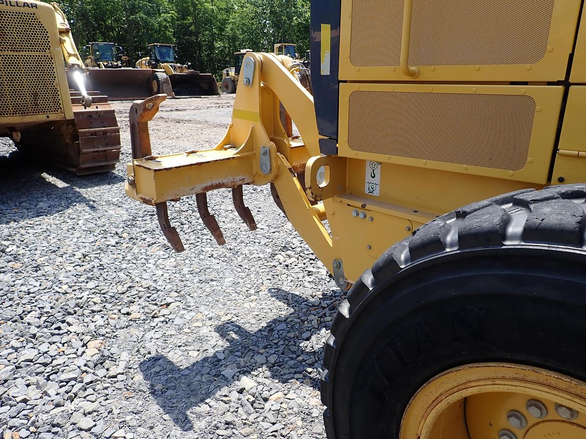 Used 2016 John Deere 772GP Motor Grader w/ GPS