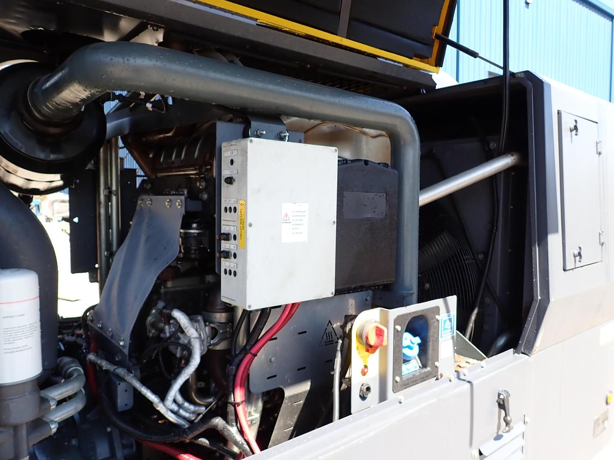 Used 2020 Atlas Copco XAS950 PD8 950 CFM Air Compressor 490 HOURS!!