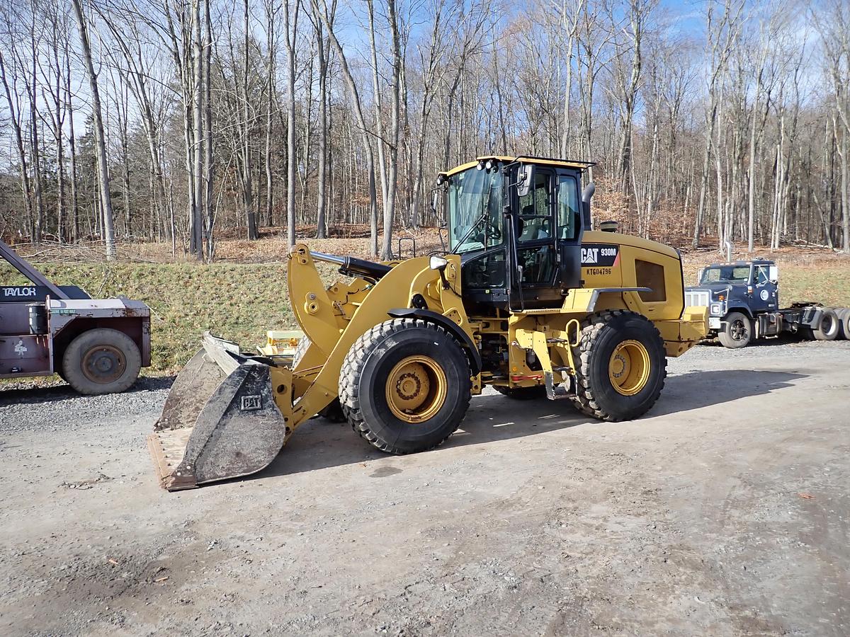 Used 2019 CAT 930M Wheel Loader