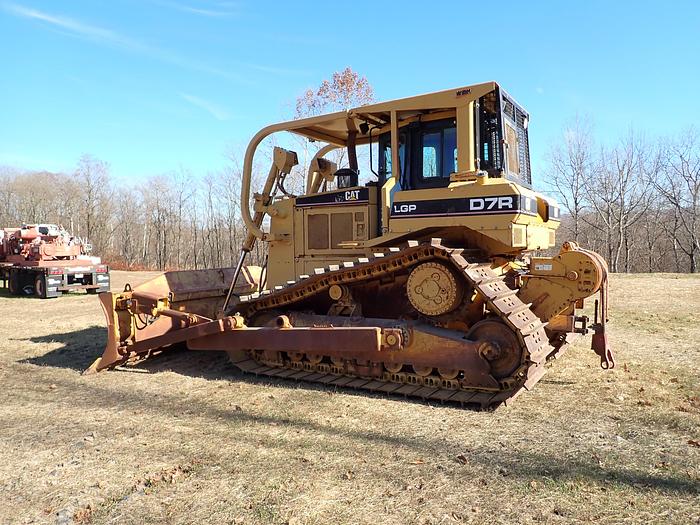 Used 2006 CAT D7R LGP II Crawler Dozer NEW UNDERCARRIAGE!