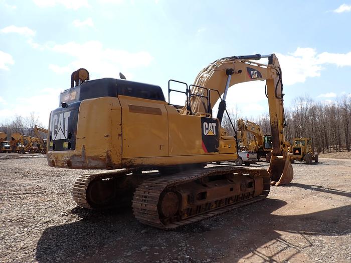 Used 2018 CAT 349FL Hydraulic Excavator