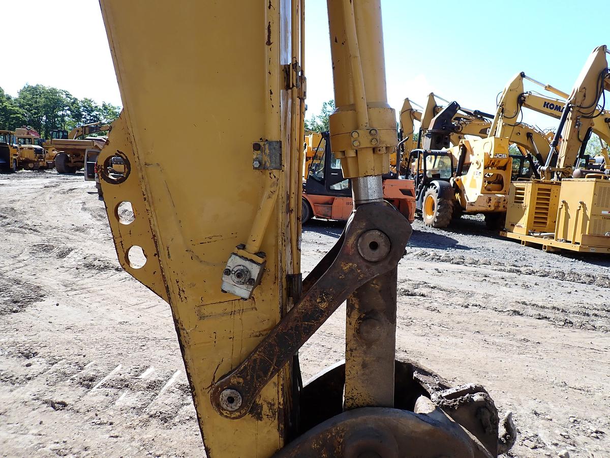 Used 2005 CAT 330CL Hydraulic Excavator