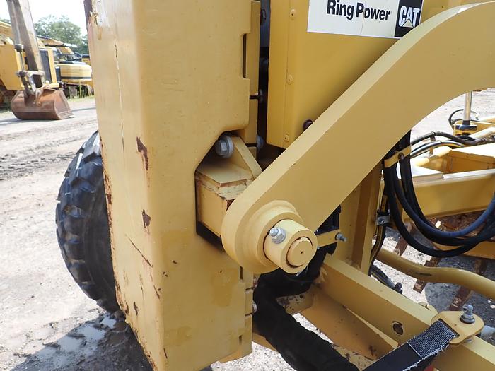 Used 2015 CAT 120M2 AWD