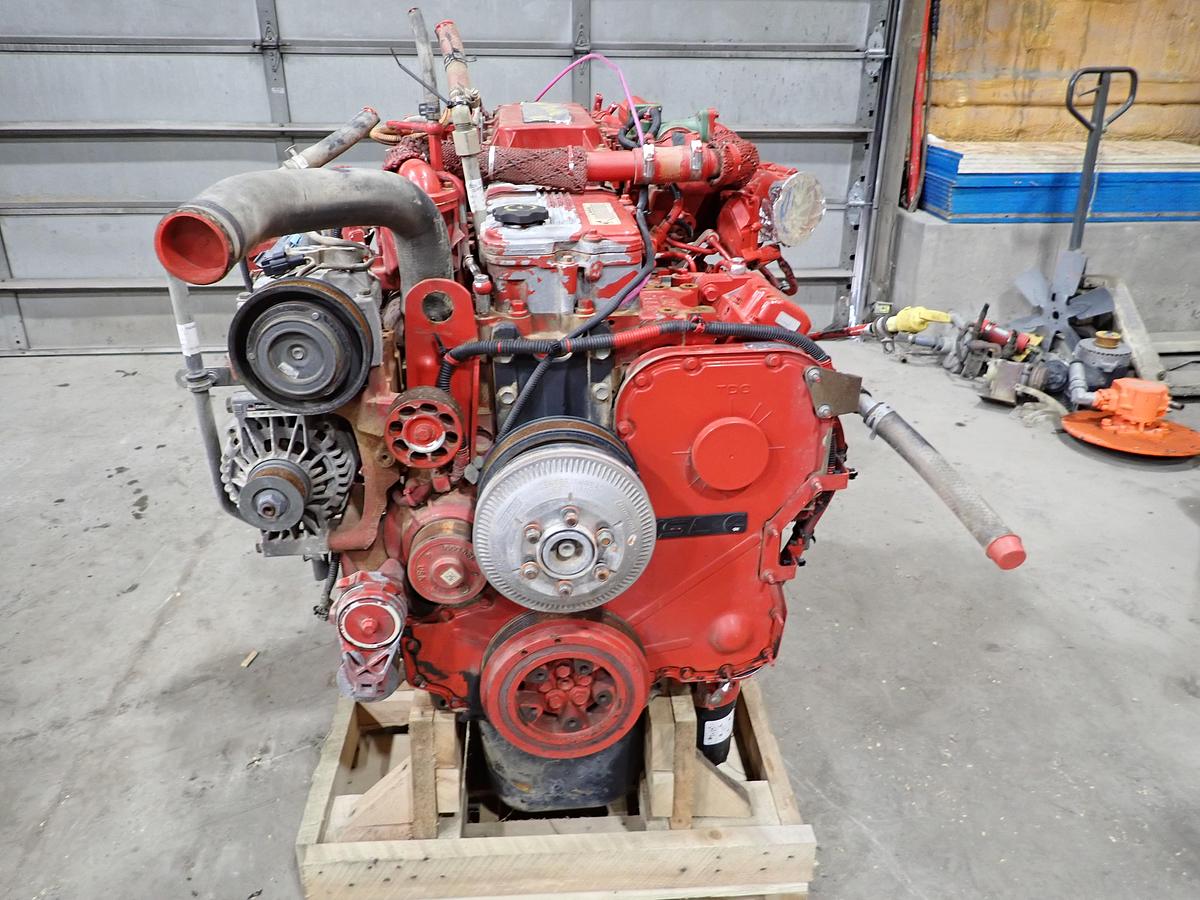 Used 2014 Cummins ISL9-300 Diesel Truck Engine 54K MILES!