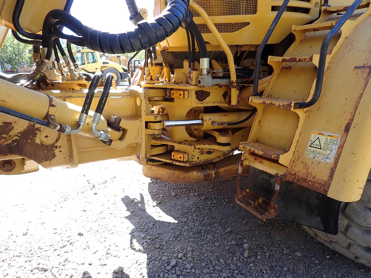 Used 2004 CAT 735 Articulated Haul Truck