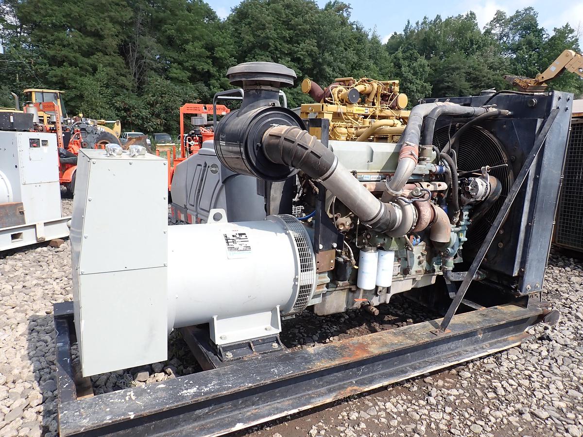 Used 2006 Detroit Diesel 350 KW Generator