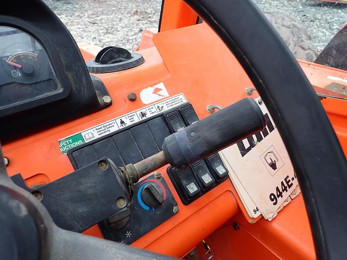 Used 2009 Lull 944E-42