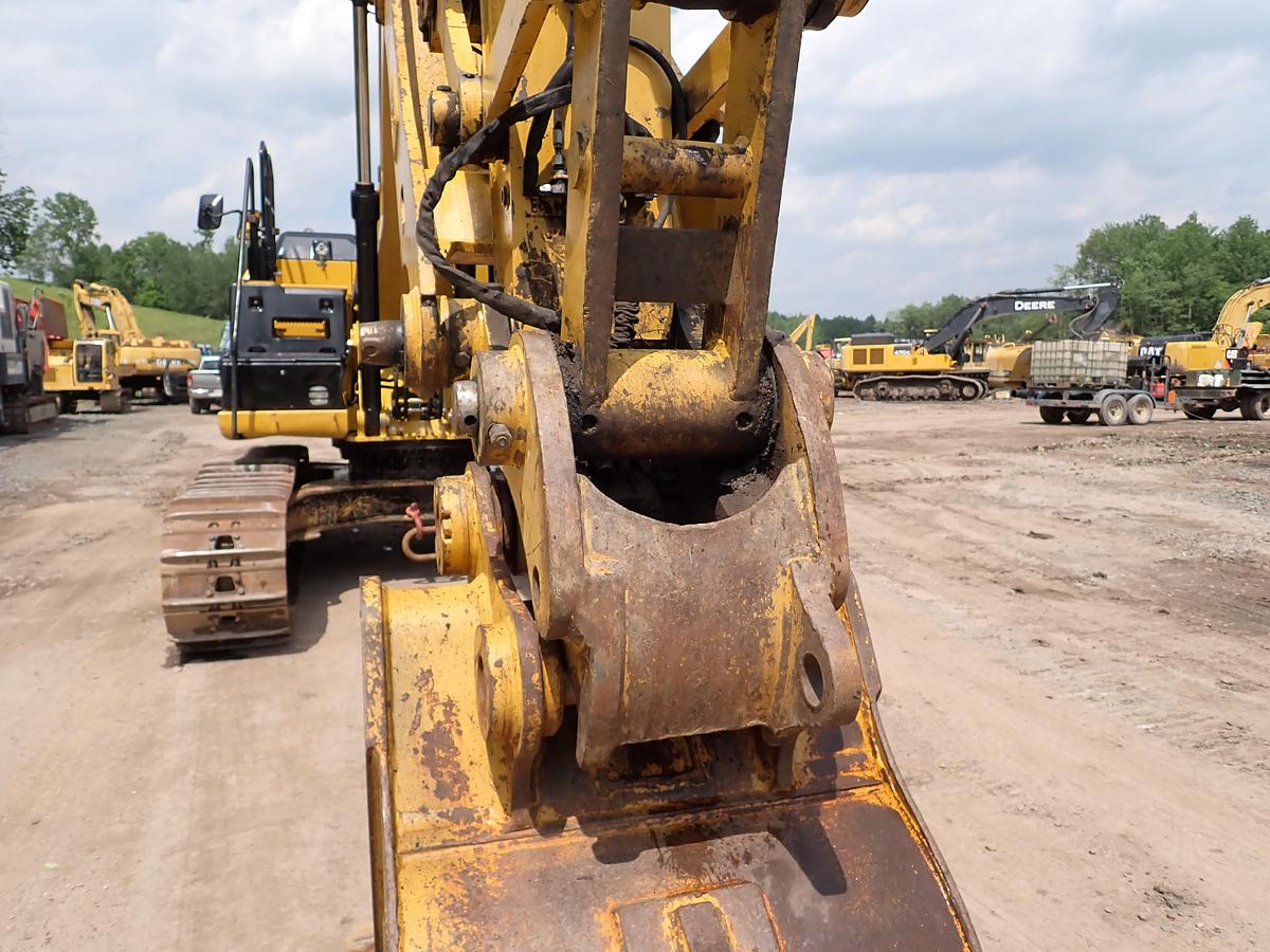 Used 2013 CAT 320EL