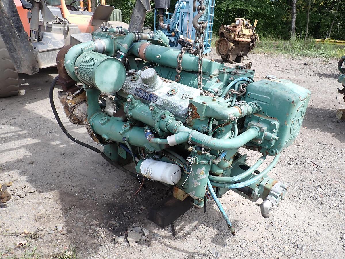 Used Detroit Diesel 8V71TA MARINE Engine 7082-3300 LEFT HAND ROTATION