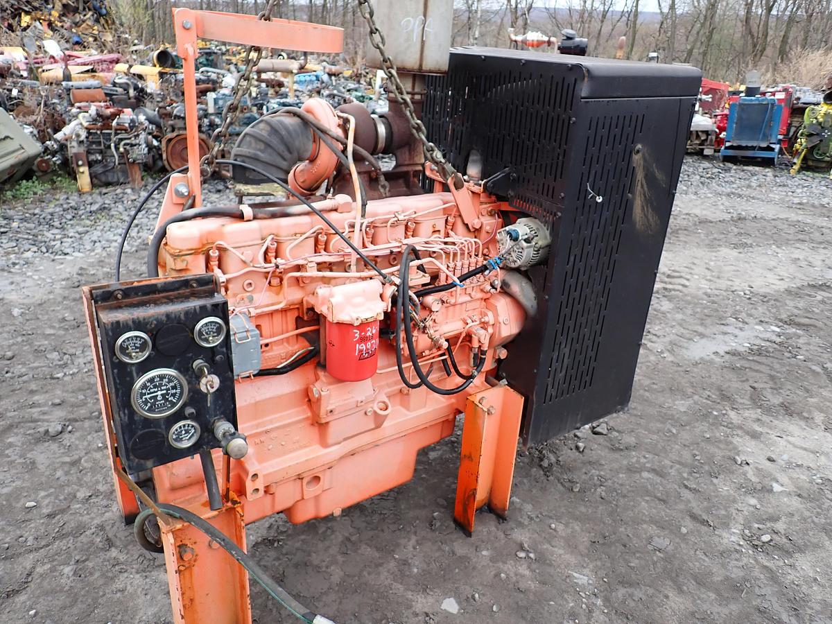 Used John Deere 6081TF001