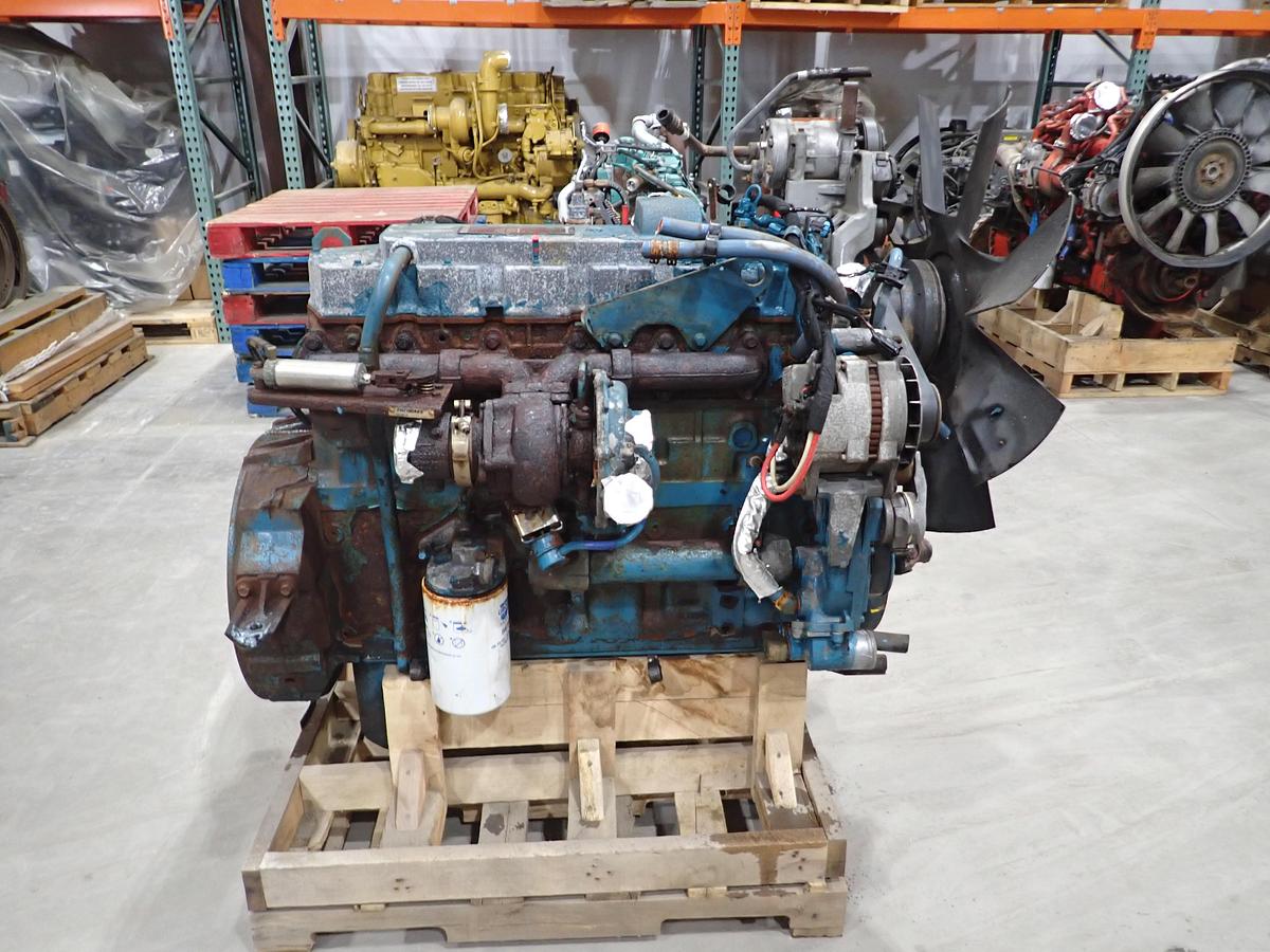 Used 2003 International DT530E Diesel Engine 300 HP