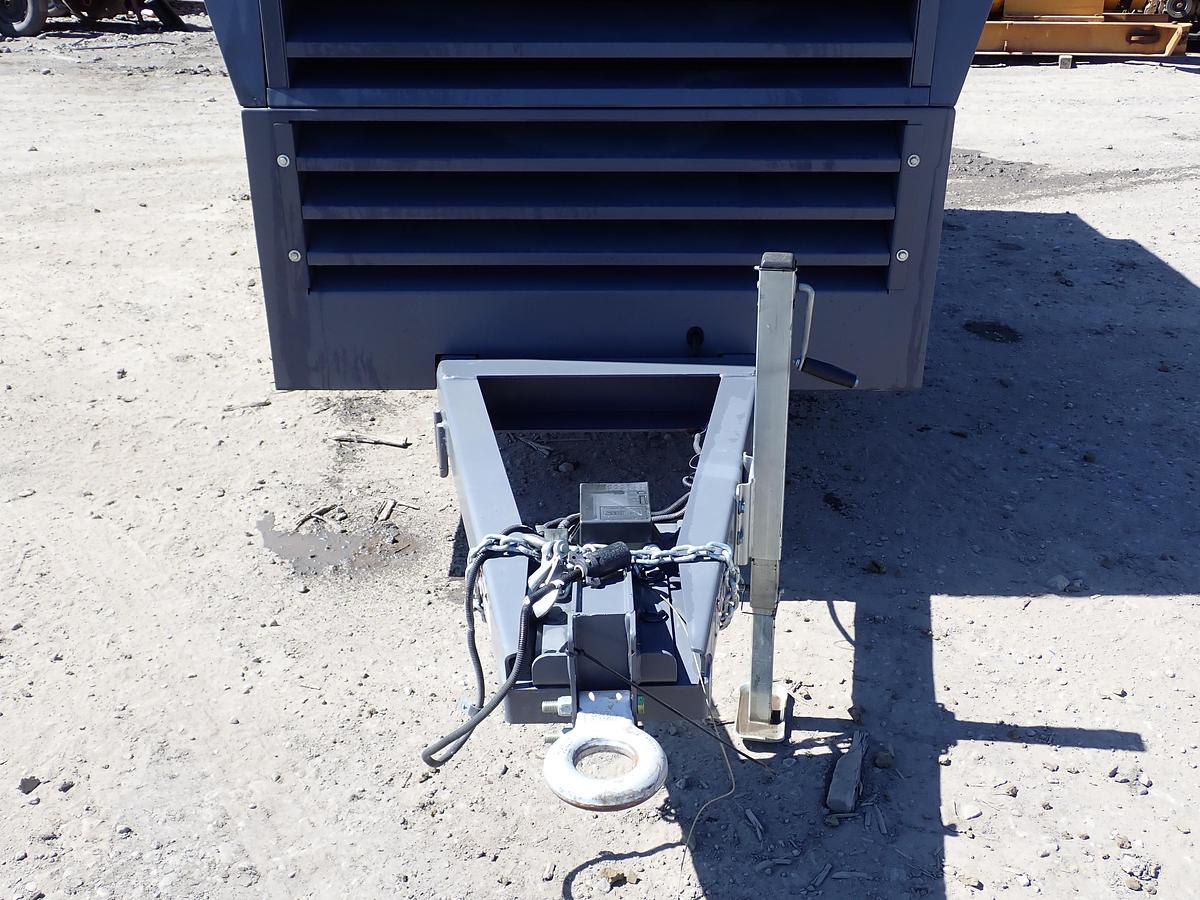 Used 2020 Atlas Copco XAS950 PD8 950 CFM Air Compressor 490 HOURS!!