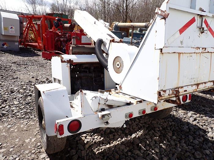 Used Woodchuck WC12 12" Wood Chipper RUNS MINT! DEUTZ DIESEL Towable