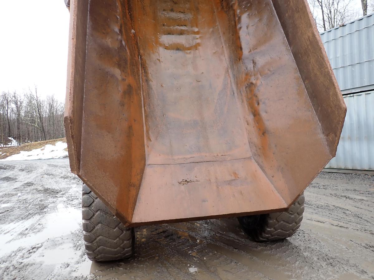 Used 2000 John Deere 300C Articulated Haul Truck