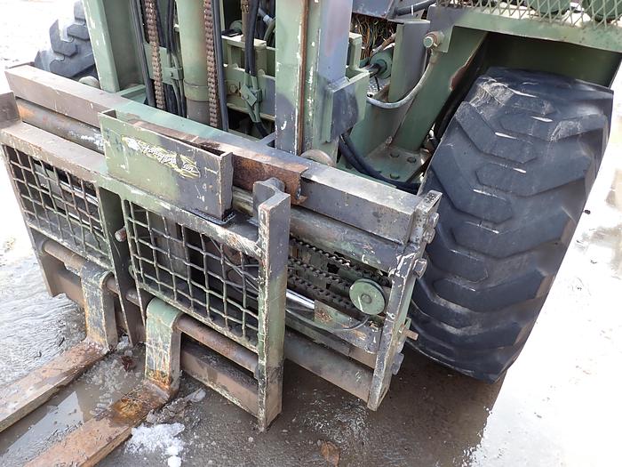 Used Entwistle MHE270 4000 Lb Rough Terrain Forklift