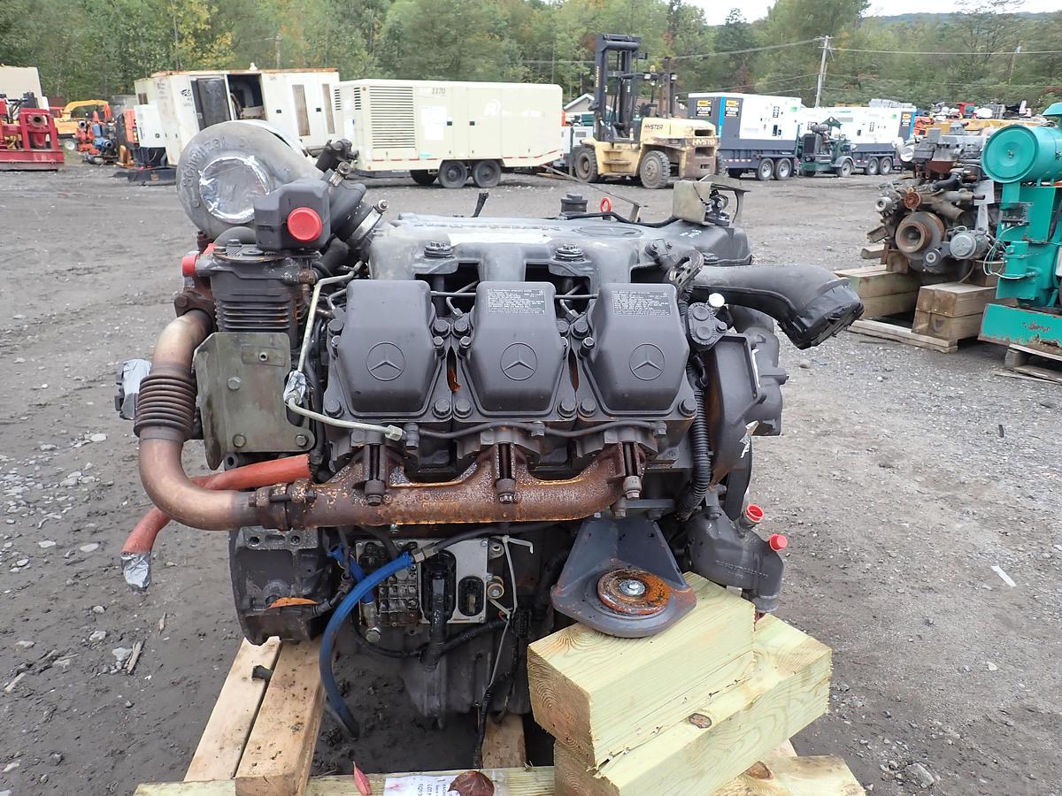 Used 2005 Mercedes OM501 LA Diesel Engine JOHN DEERE 400D TRUCK