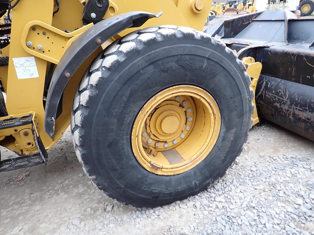 Used 2019 CAT 938M Wheel Loader