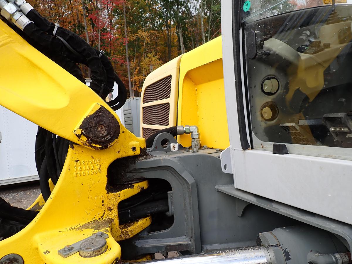 Used 2015 Wacker Neuson EW100